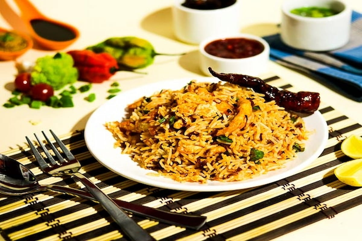 Burnt Chilly Chicken Rice